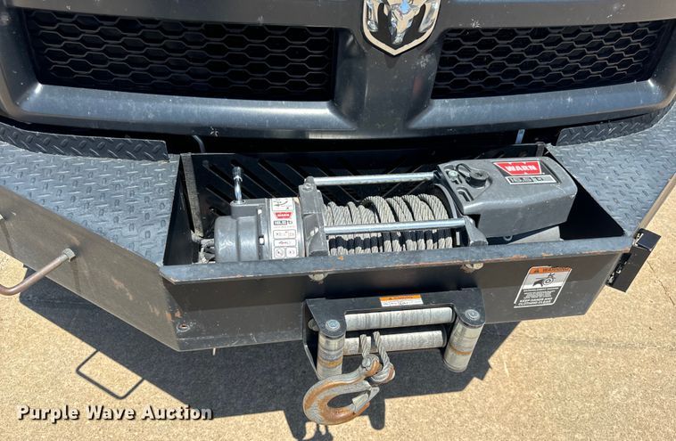 image for item OF9728 2015 Dodge Ram 5500HD bucket truck