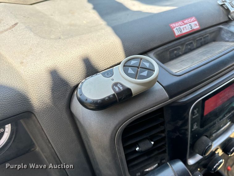 image for item OF9728 2015 Dodge Ram 5500HD bucket truck