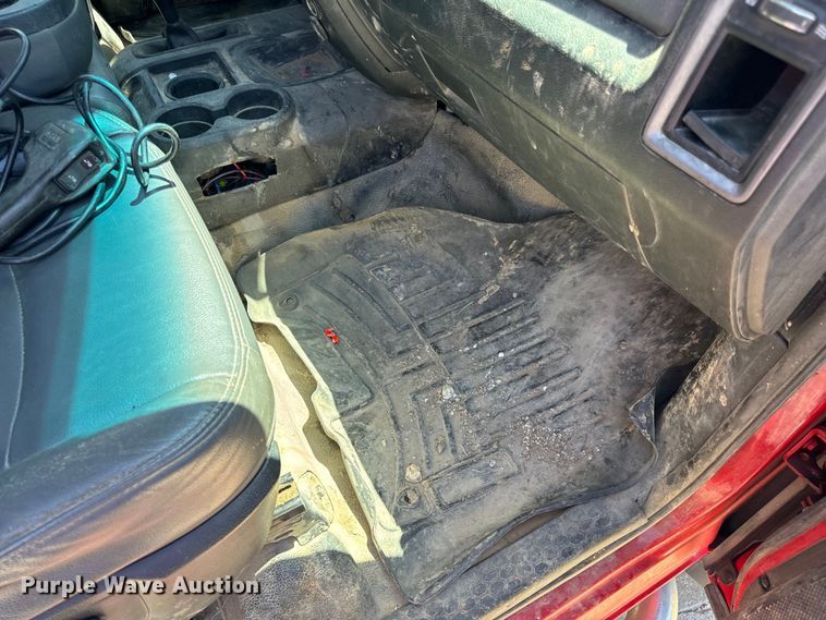 image for item OF9728 2015 Dodge Ram 5500HD bucket truck