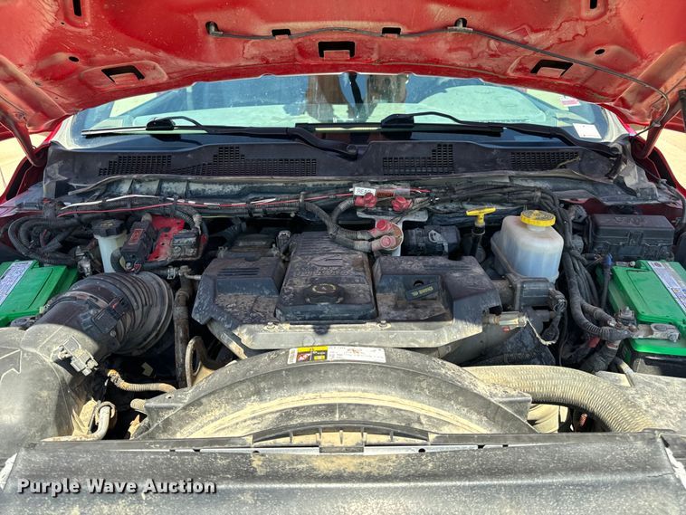 image for item OF9728 2015 Dodge Ram 5500HD bucket truck