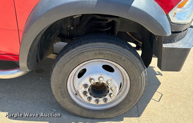 image for item OF9728 2015 Dodge Ram 5500HD bucket truck