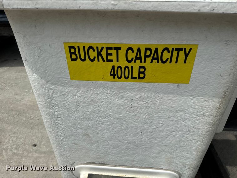 image for item OG9561 2019 Ford  F550 bucket truck