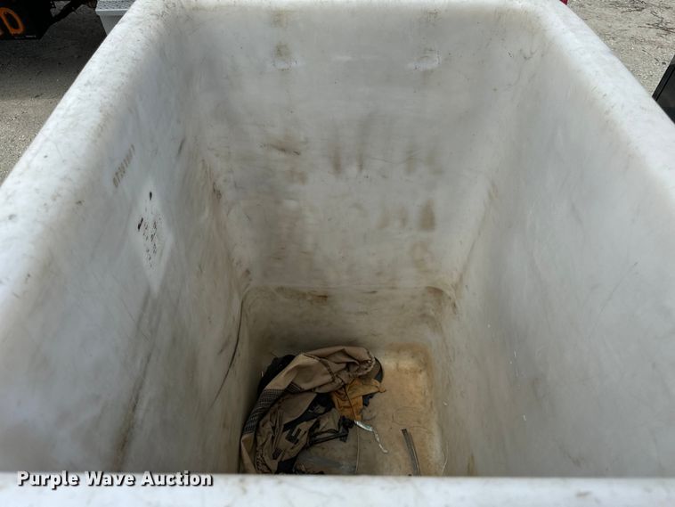 image for item OG9561 2019 Ford  F550 bucket truck