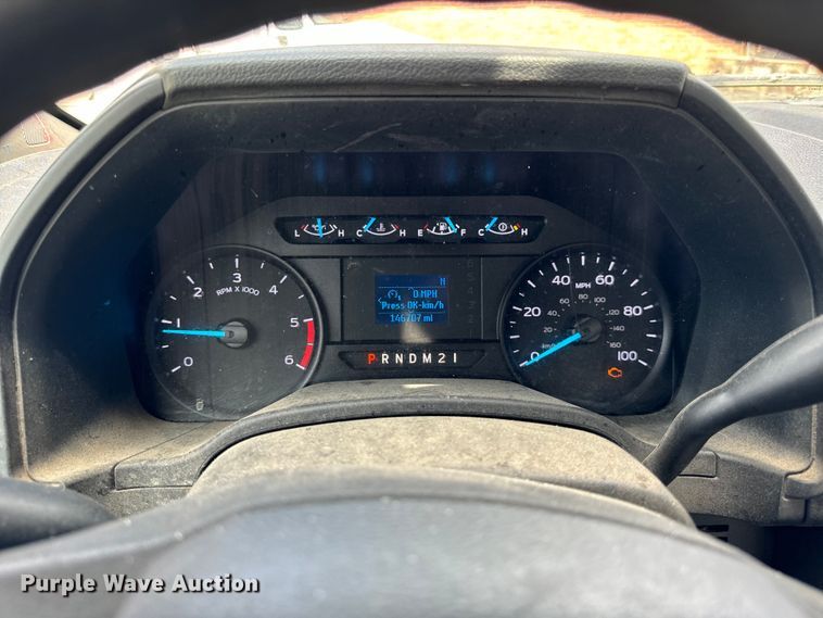 image for item OG9561 2019 Ford  F550 bucket truck