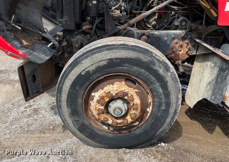 image for item OG9948 1994 Ford  L8000 dump truck