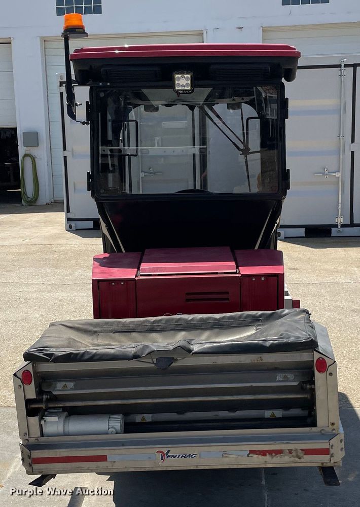 image for item OH9022 Ventrac  3400Y municipal tractor