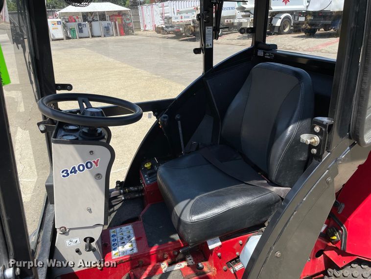 image for item OH9023 Ventrac  3400Y municipal tractor