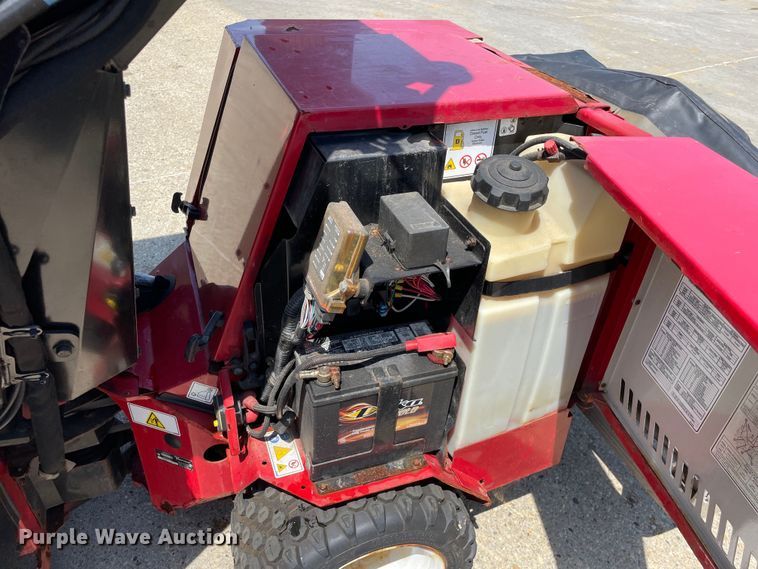 image for item OH9023 Ventrac  3400Y municipal tractor