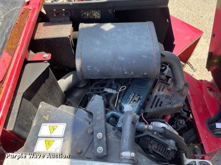 image for item OH9023 Ventrac  3400Y municipal tractor