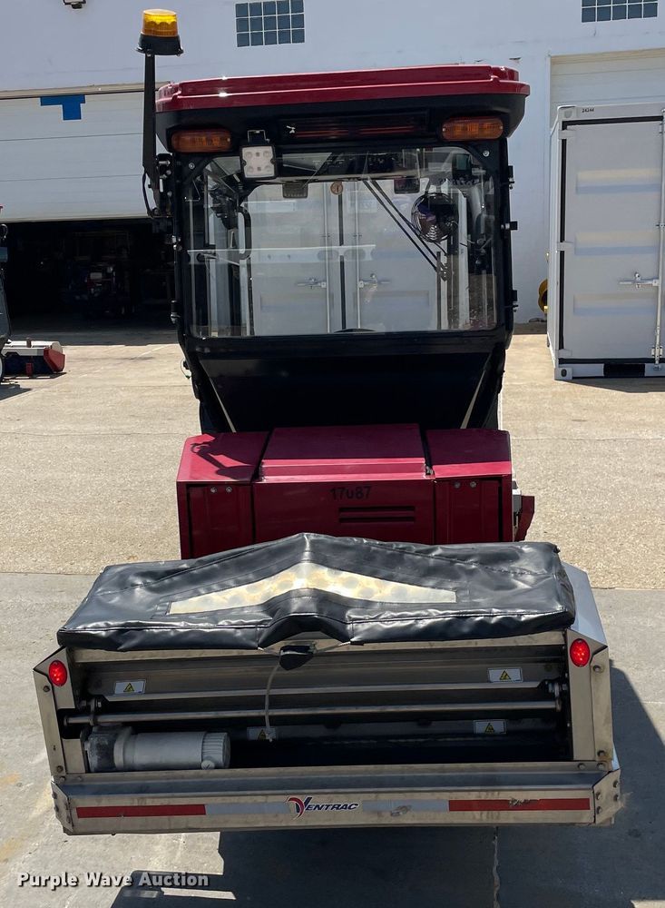 image for item OH9024 Ventrac  3400Y municipal tractor