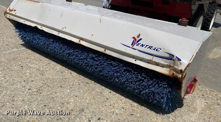image for item OH9024 Ventrac  3400Y municipal tractor