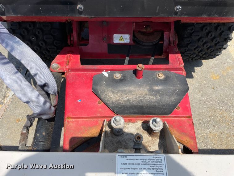 image for item OH9024 Ventrac  3400Y municipal tractor