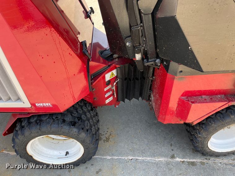 image for item OH9024 Ventrac  3400Y municipal tractor