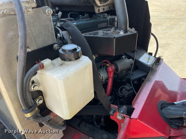 image for item OH9024 Ventrac  3400Y municipal tractor