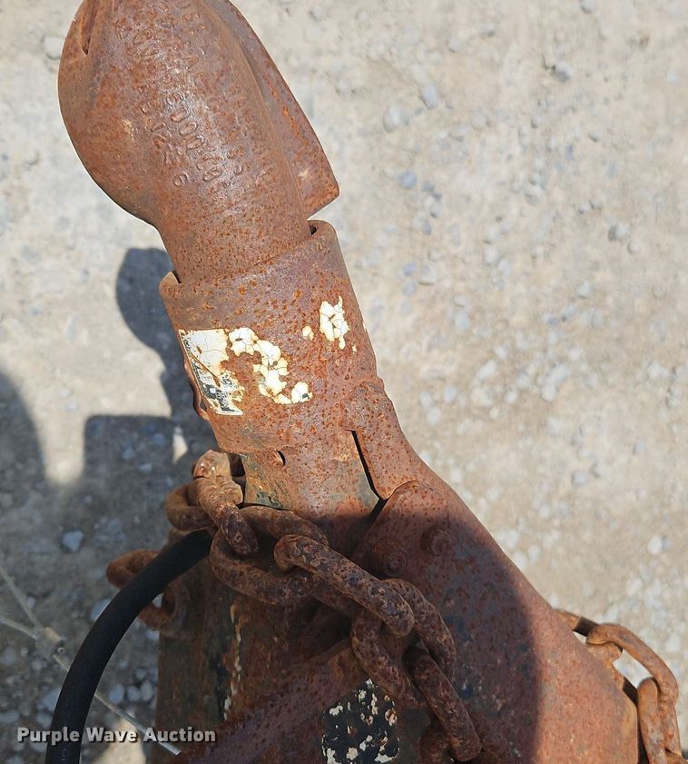 image for item OK9941 2004 Shop built  pipe trailer