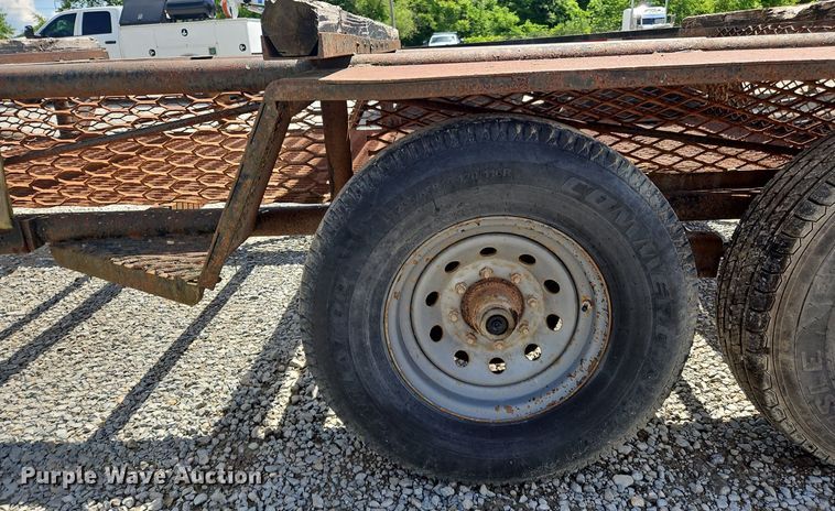 image for item OK9941 2004 Shop built  pipe trailer