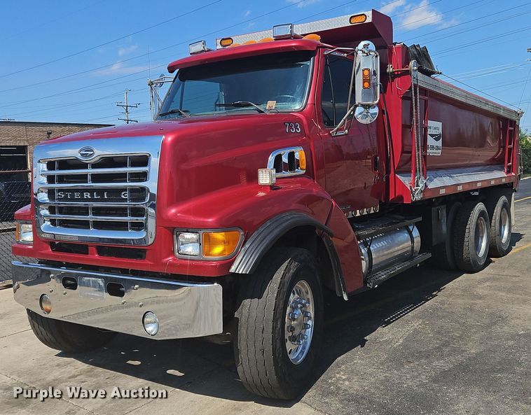 image for item OK9966 1999 Sterling  LT9511 dump truck