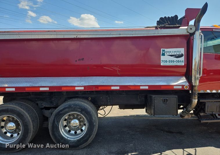 image for item OK9966 1999 Sterling  LT9511 dump truck