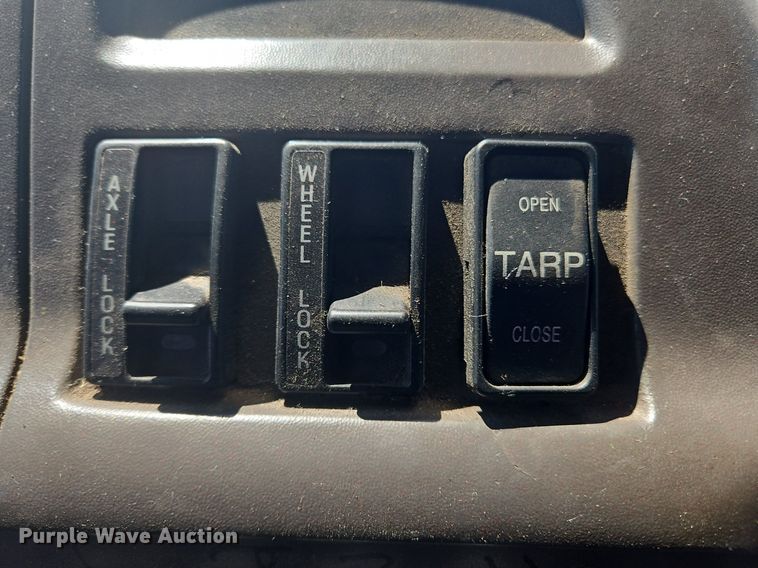 image for item OK9966 1999 Sterling  LT9511 dump truck