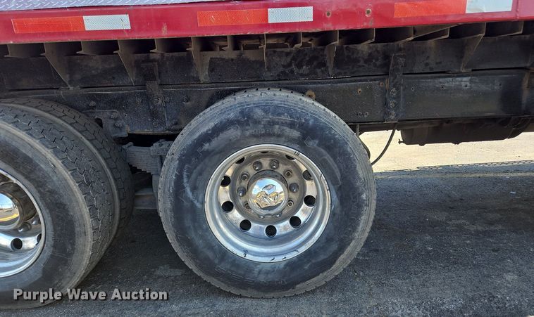 image for item OK9966 1999 Sterling  LT9511 dump truck