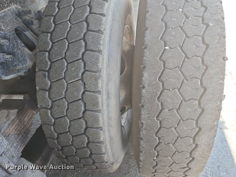 image for item OK9966 1999 Sterling  LT9511 dump truck