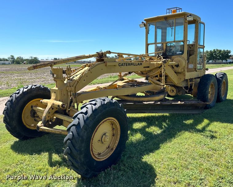 image for item OL9651 1971 Caterpillar 112F rigid frame motor grader