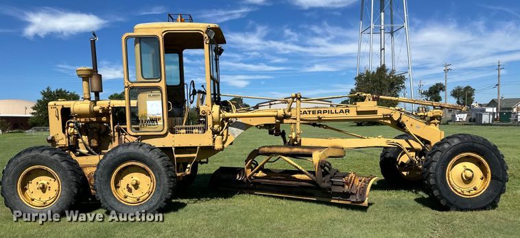 image for item OL9651 1971 Caterpillar 112F rigid frame motor grader