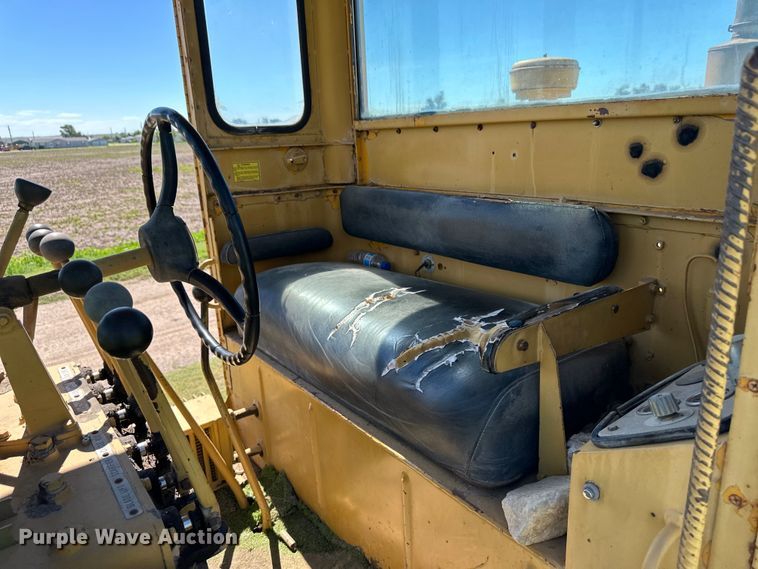 image for item OL9651 1971 Caterpillar 112F rigid frame motor grader