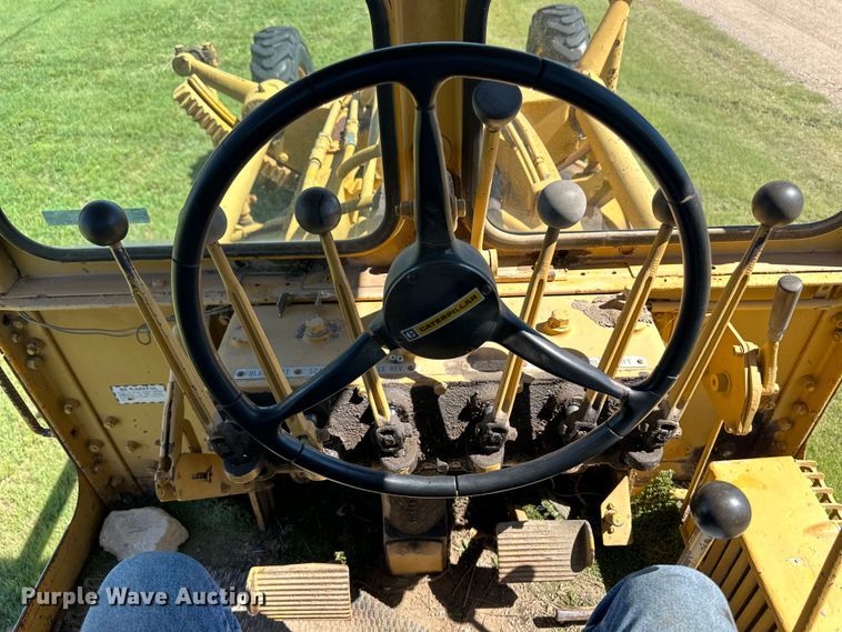 image for item OL9651 1971 Caterpillar 112F rigid frame motor grader
