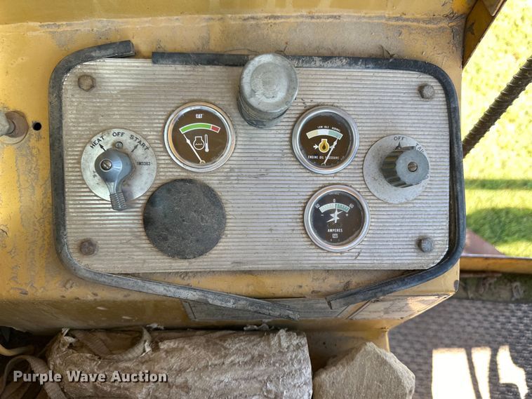 image for item OL9651 1971 Caterpillar 112F rigid frame motor grader