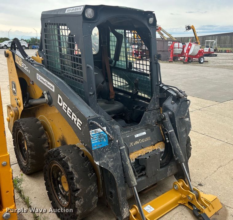 image for item ZA0470 2018 John Deere 312GR skid steer loader