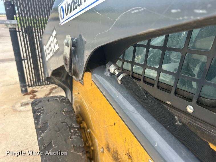 image for item ZA0470 2018 John Deere 312GR skid steer loader