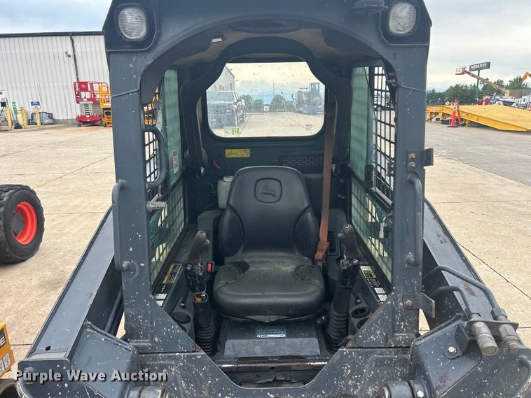 image for item ZA0470 2018 John Deere 312GR skid steer loader