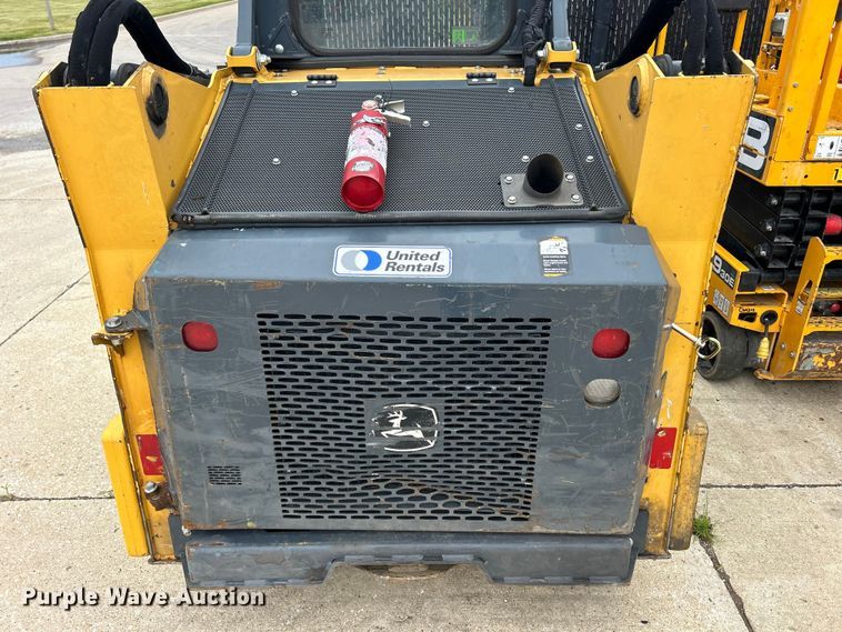 image for item ZA0470 2018 John Deere 312GR skid steer loader