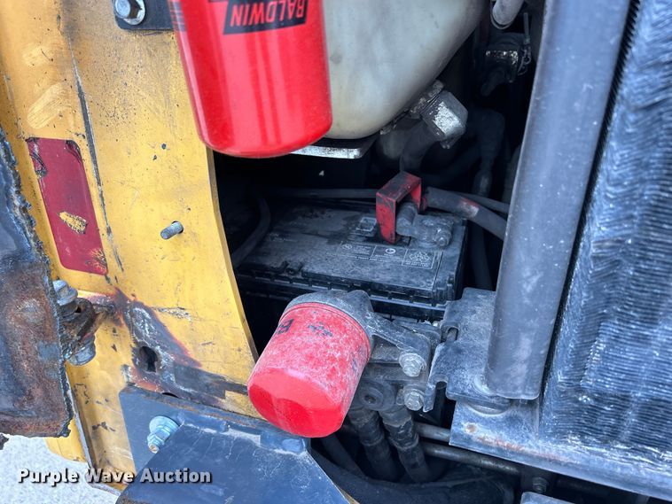 image for item ZA0470 2018 John Deere 312GR skid steer loader