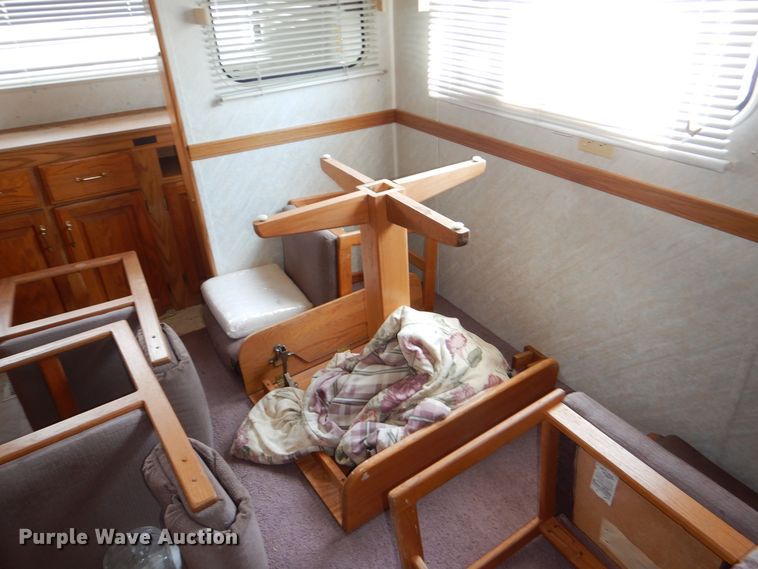 image for item DG4893 1994 Jayco camper