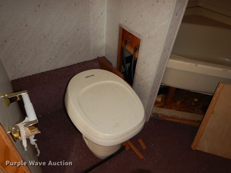 image for item DG4893 1994 Jayco camper