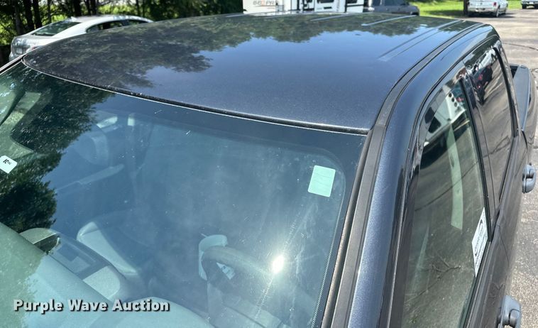 image for item DJ6242 2019 Dodge Ram 1500 Classic Crew Cab pickup truck