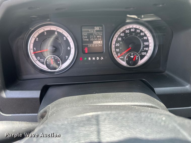 image for item DJ6242 2019 Dodge Ram 1500 Classic Crew Cab pickup truck