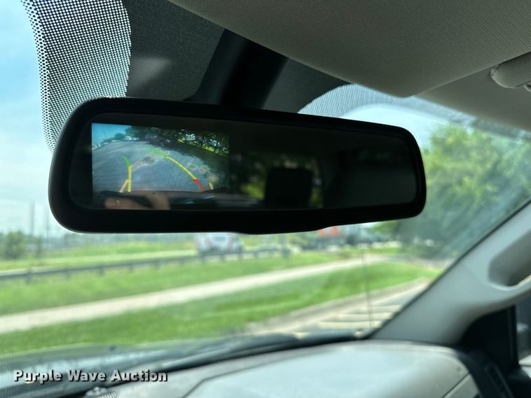 image for item DJ6242 2019 Dodge Ram 1500 Classic Crew Cab pickup truck