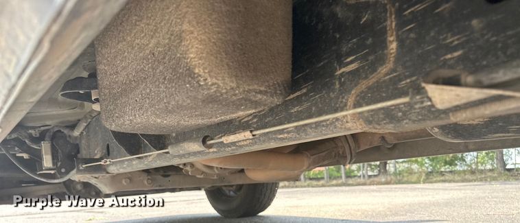 image for item DJ6242 2019 Dodge Ram 1500 Classic Crew Cab pickup truck