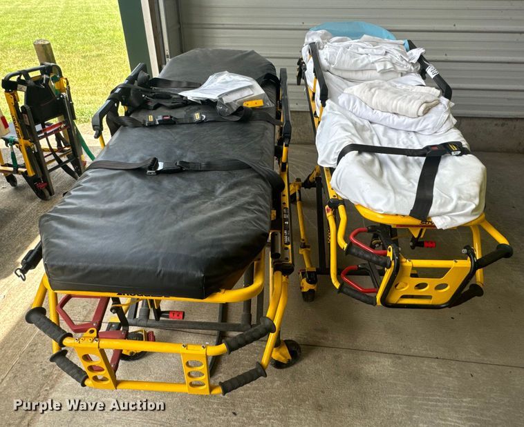 image for item DL4470 (2) Stryker MX-Pro stretchers