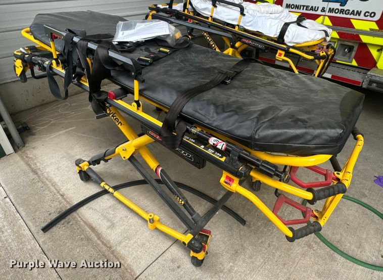 image for item DL4470 (2) Stryker MX-Pro stretchers