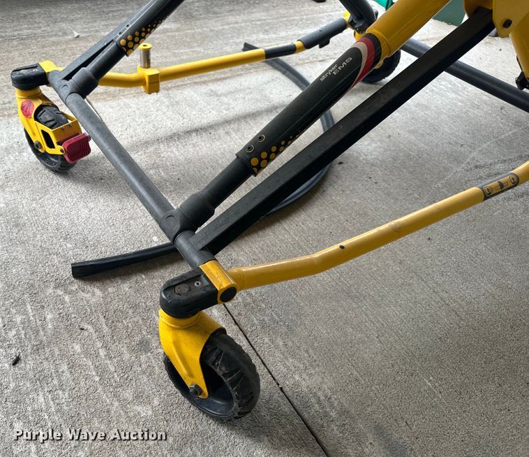 image for item DL4470 (2) Stryker MX-Pro stretchers