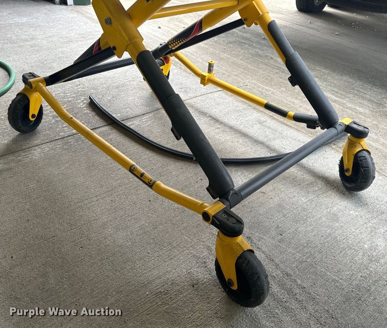 image for item DL4470 (2) Stryker MX-Pro stretchers