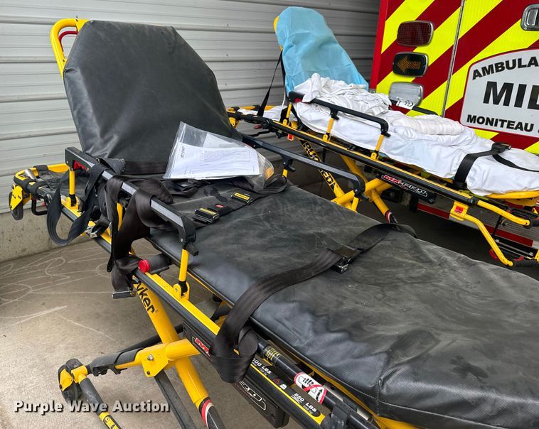 image for item DL4470 (2) Stryker MX-Pro stretchers