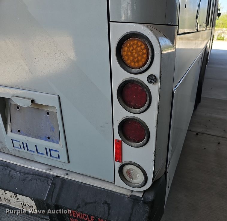 image for item DM1625 2006 Gillig  G29D102N4 transit bus