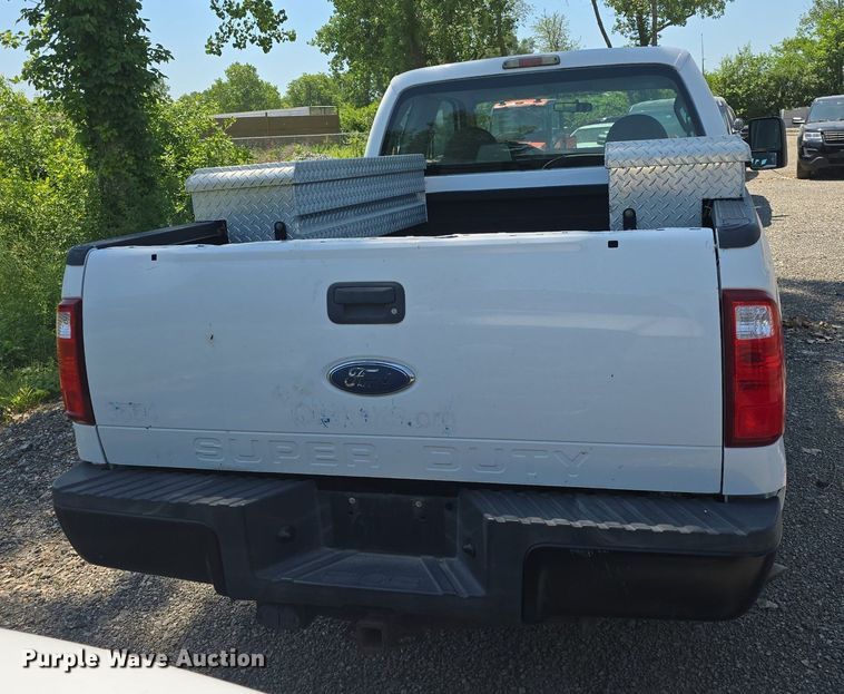 image for item DM1731 2008 Ford F250 Super Duty XL SuperCab pickup truck