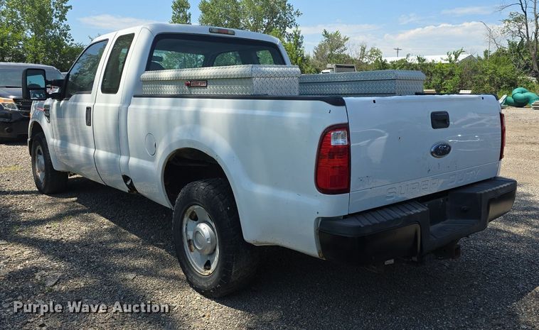 image for item DM1731 2008 Ford F250 Super Duty XL SuperCab pickup truck