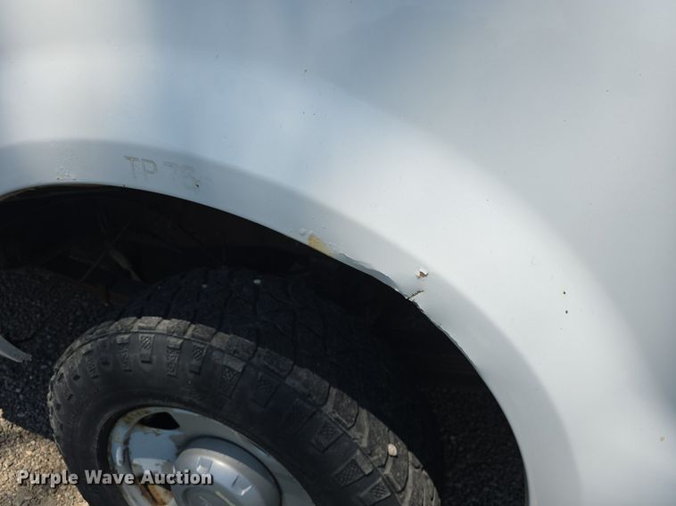 image for item DM1731 2008 Ford F250 Super Duty XL SuperCab pickup truck